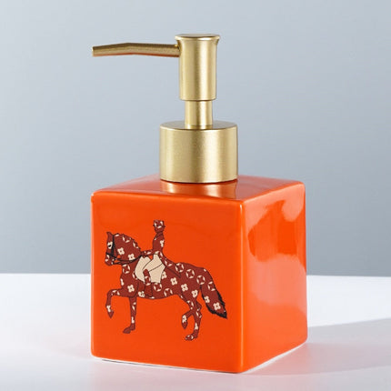 Dispenser sapone design con cavallo.